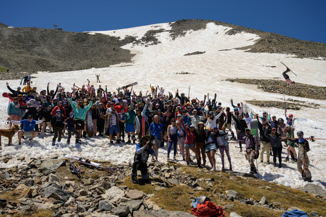 Skiers gathered in Fourth of July bowl